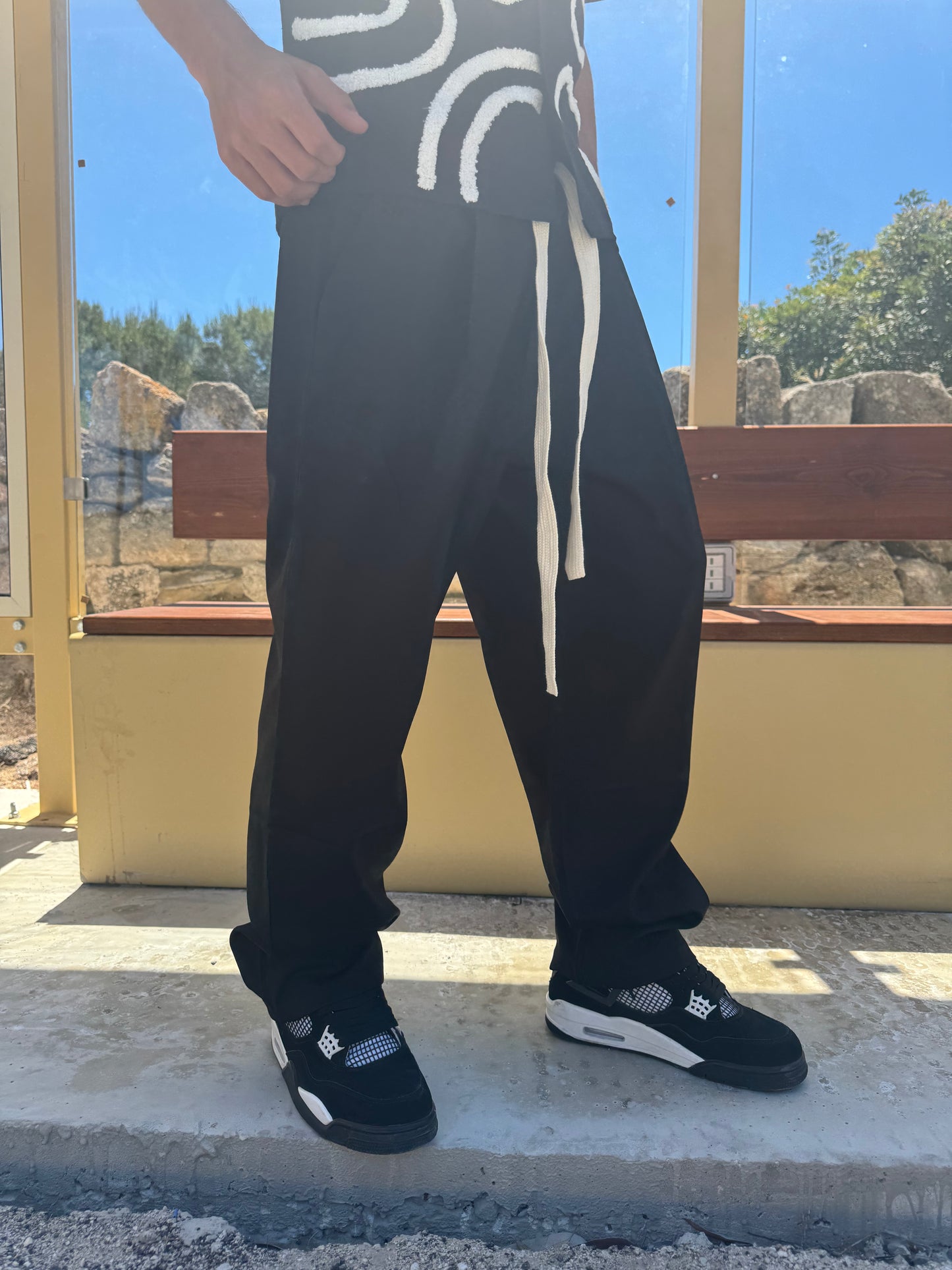PANT. BAGGY BLACK