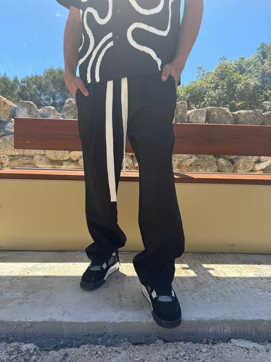 PANT. BAGGY BLACK