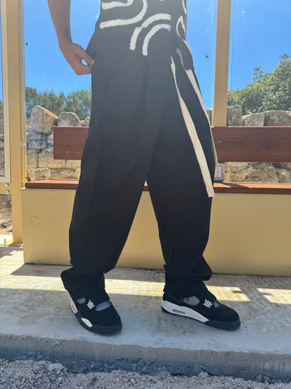 PANT. BAGGY BLACK