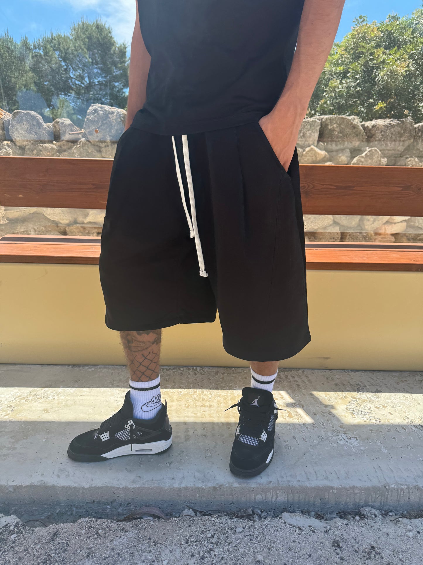 SHORT EVERYDAY