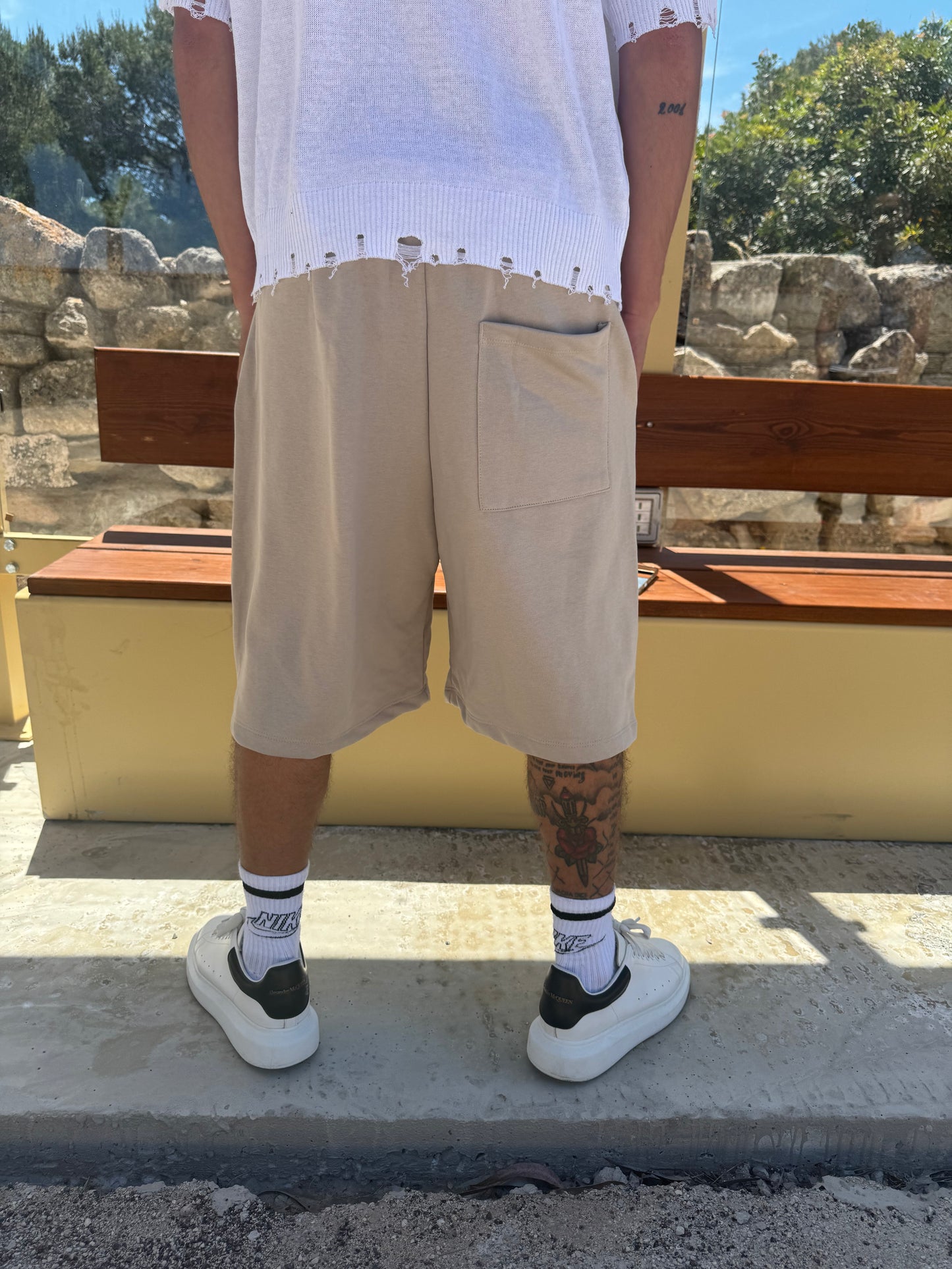 SHORT EVERYDAY