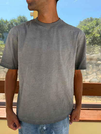 T-SHIRT WASHED R4 GRIGIO – vista frontale